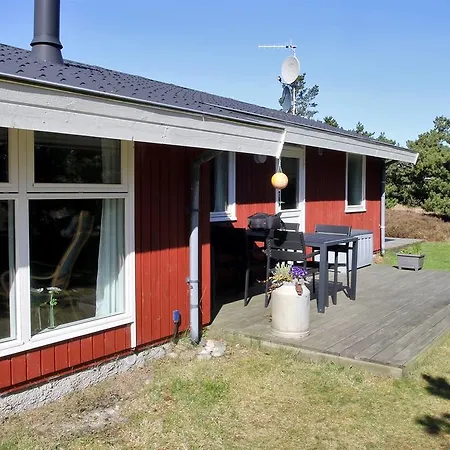 Three-bedroom Holiday Raevestien 06 Østerby